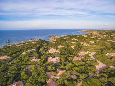 Cerco Casa a Baja Sardinia