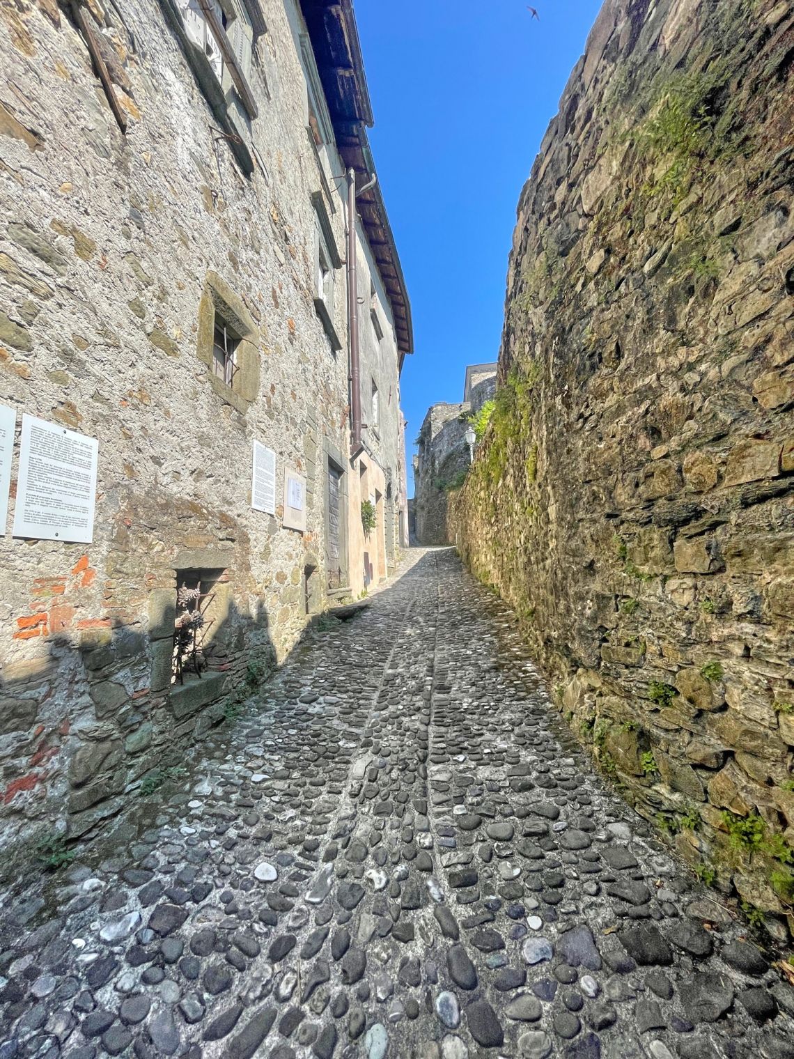 Casa Torre con Vista  | Lunigiana Mare - Case e ville - Lunigiana mare, Sarzana & Colline del Sole