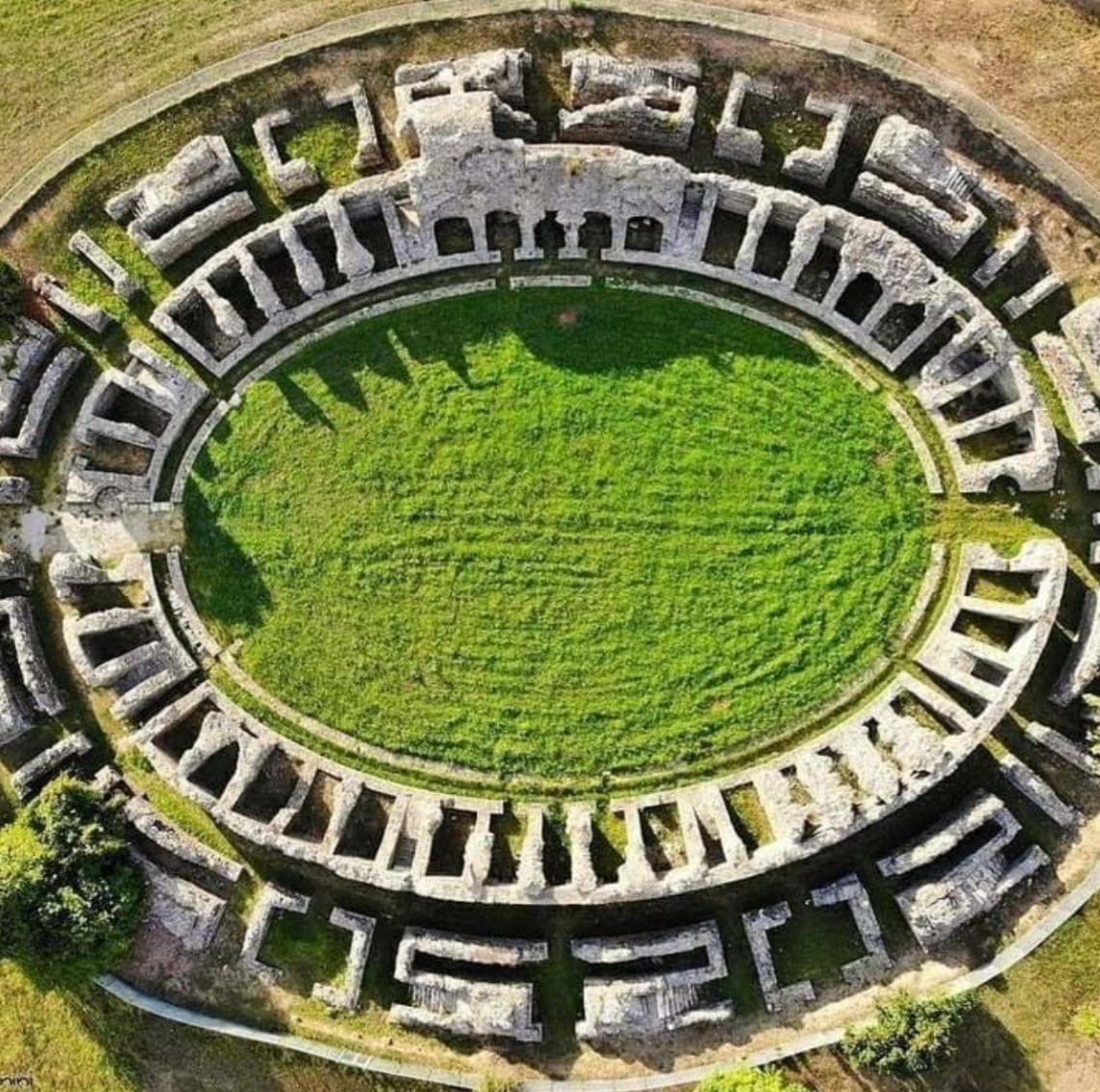 Villa Luni al Mare  | Luni - Case e ville - Lunigiana mare, Sarzana & Colline del Sole